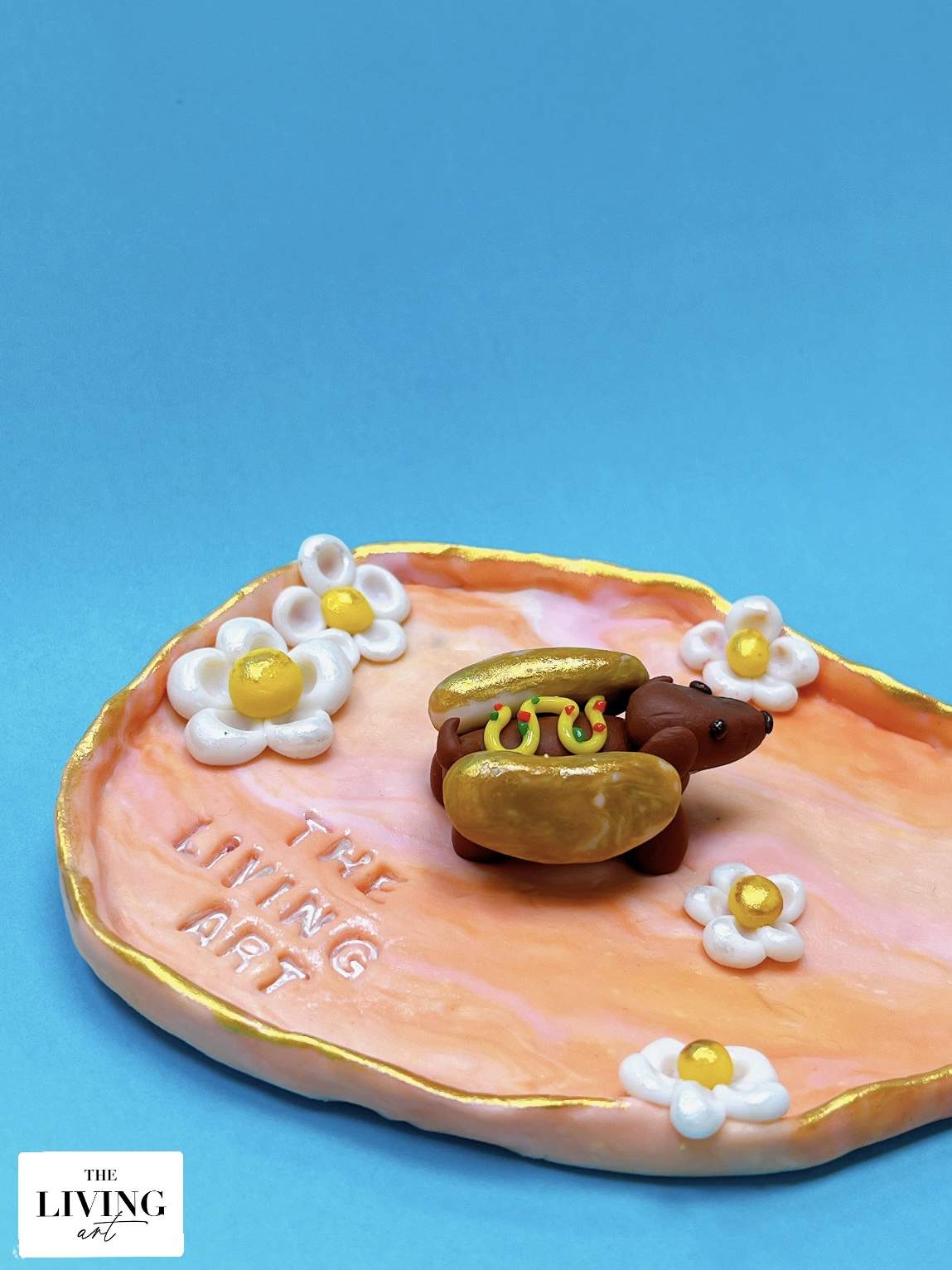 The Living Art | 軟陶眼鏡飾物碟工作坊